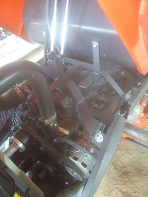 คูโบต้า L4708  4 WD ชุดดันหน้าช้าง ผาน 4 ตราช้าง ทำงาน 1,391 ชั่วโมง