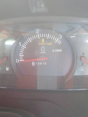 คูโบต้า L4708  4 WD ชุดดันหน้าช้าง ผาน 4 ตราช้าง ทำงาน 1,391 ชั่วโมง