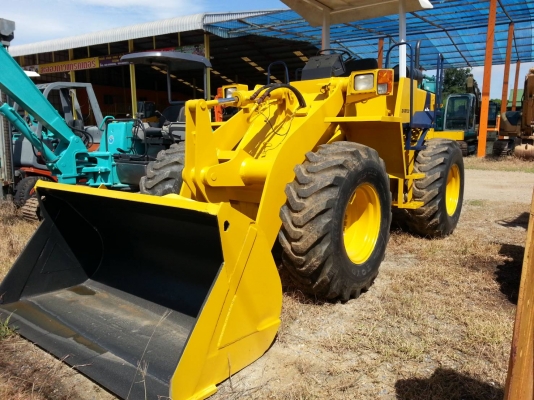 ขายรถตักล้อยาง WA 100-1เก่านอก