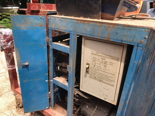 ขายด่วน อุปกรณ์ทำอิฐประสาน สภาพสวย ใช้งานดีคับผม