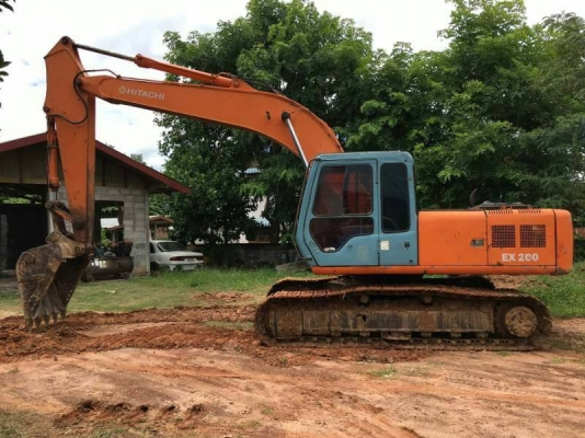ขายด่วน 445,000 บาท HITACHI EX 200-2 เครื่องดี ปั้มแรง โช่หนา เอวแน่น ไฟฟ้าตัด เอกสารซื้อขาย  รถอยู่ จ.ร้อยเอ็ด โทร 0927459124