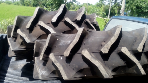 ขายยางให่มครับถอดออกจาก50ครับใส่ 45.47.50.ยางให่มยังไม่เคยใช้งาน ขายยางให่มครับถอดออกจาก50ครับใส่ 45.47.50.ยางให่มยังไม่เคยใช้งาน