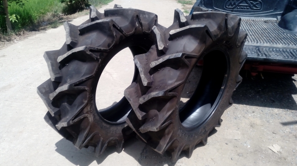 ขายยางให่มครับถอดออกจาก50ครับใส่ 45.47.50.ยางให่มยังไม่เคยใช้งาน