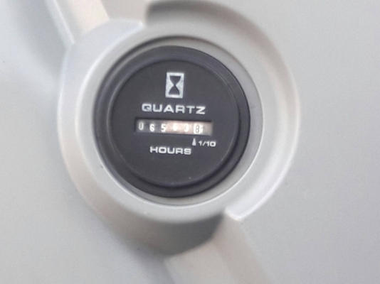 ขายKOBELCO SK135SR-2 YY05 ปี 2008  ปลายพิเศษ  เก่าญี่ปุ่นแท้   สภาพสวย  เดิมๆๆ  แทรค  60  ลองระบบกันได้ทุกวัน  โทร  089-3818694  ดวงนภา