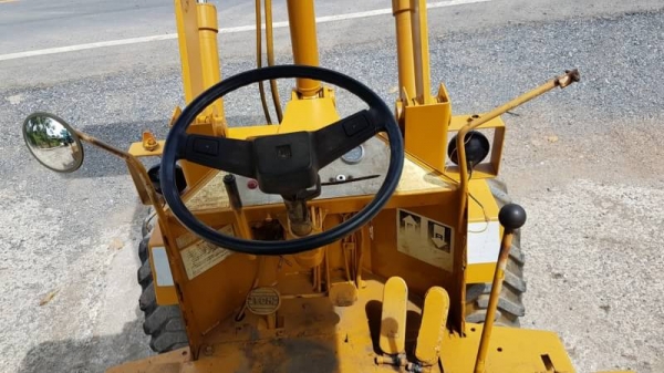 ขายด่วนรถยกตักเอวอ่อนTCMHL808ตักยก2.5ตันยกสูง3เมตรรถขับเคลื่อน4ล้อรถนอกเพื่งนำเข้ามายังไม่เคยใช้งานในเมืองไทยเลย ขายด่วนรถยกตักเอวอ่อนTCMHL808ตักยก2.5ตันยกสูง3เมตรรถขับเคลื่อน4ล้อรถนอกเพื่งนำเข้ามายังไม่เคยใช้งานในเมืองไทยเลย