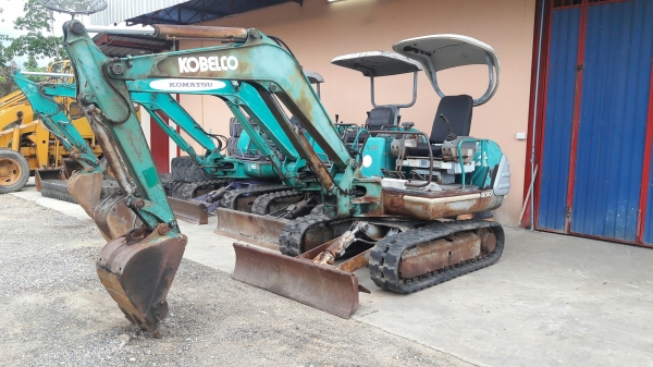 รถขุด Kobelco SK030 เก่าญี่ปุ่น รถขุด Kobelco SK030 เก่าญี่ปุ่น
