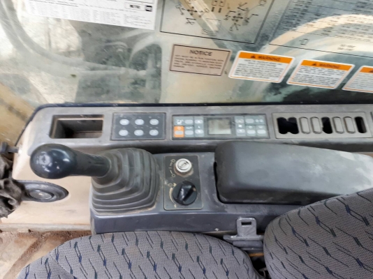 ขาย 1,590,000 CAT 330 C JAPAN ไฟฟ้าครบ เครื่องดี ปั้มแรง เอวดี ช่วงล่างเต็ม เล่มทะเบียน รถอยู่ สระบุรี 090-772-3710 090-772-3708