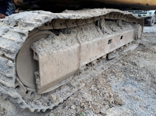 ขาย 1,590,000 CAT 330 C JAPAN ไฟฟ้าครบ เครื่องดี ปั้มแรง เอวดี ช่วงล่างเต็ม เล่มทะเบียน รถอยู่ สระบุรี 090-772-3710 090-772-3708