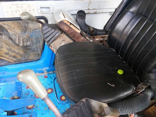 ขออณุญาติขายรถ SK200 มาค์ทรีไฟ้ฟ้า ครบเอกสารใบชื้อขายช่วงล่างเต็ม ราคา 695000สนใจติดต่อ 0853224877-0988930465