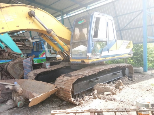 ขออณุญาติขายรถ SK200 มาค์ทรีไฟ้ฟ้า ครบเอกสารใบชื้อขายช่วงล่างเต็ม ราคา 695000สนใจติดต่อ 0853224877-0988930465