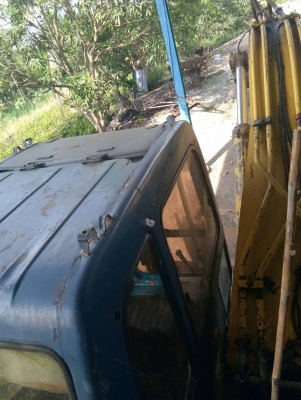 ขออณุญาติขายรถ SK200 มาค์ทรีไฟ้ฟ้า ครบเอกสารใบชื้อขายช่วงล่างเต็ม ราคา 695000สนใจติดต่อ 0853224877-0988930465