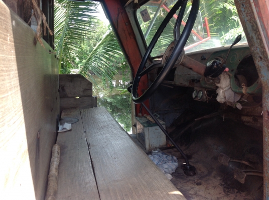 ซื้อตอนนี้เอาไปเลย 135000 บาทเจ้าของขายเอง รถสภาพดีราคาถูก ถูกกว่านี้มีบ้างมั๊ยเทเลอร์บรรทุกแบคโฮเพลาเดียวเครื่อง6BB1ขึ้น120สบายพร้อมเล่มทะเบียน