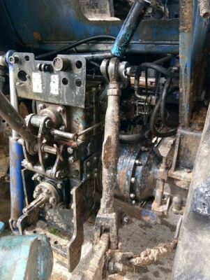 ขาย 235,000 บาท EURO TRAC เครื่องดี หางไม่ตก เกียร์ไม่ดัง เอกสารเล่มทะเบียน   รถยุ อุบลราชธานี.โทร&amp;ไอดีไลน์ 0610710295