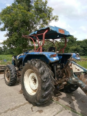 ขาย 235,000 บาท EURO TRAC เครื่องดี หางไม่ตก เกียร์ไม่ดัง เอกสารเล่มทะเบียน   รถยุ อุบลราชธานี.โทร&amp;ไอดีไลน์ 0610710295