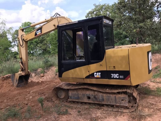 ขาย 385,000 บาท CATTERPILAR E70B เครื่องดี ปั้มแรง โช่หนา เอวแน่น เอกสารชื้อขาย รถอยู่ จ.ร้อยเอ็ด โทร&ไอดีไลน์ 0610710295 ขาย 385,000 บาท CATTERPILAR E70B เครื่องดี ปั้มแรง โช่หนา เอวแน่น เอกสารชื้อขาย รถอยู่ จ.ร้อยเอ็ด โทร&ไอดีไลน์ 0610710295