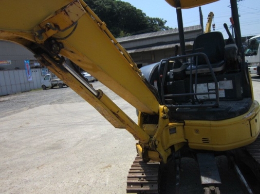 ขายรถขุดเล็ก Komatsu PC30MR-2 ปี2005 1,200ชม.นำเข้าตรงจากญี่ปุ่น ไม่เคยใช้ในไทย โทร. 092-929-9942 ธีรเทพ