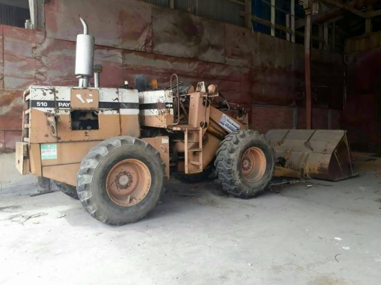 ขายรถตักล้อยาง KOMATSU 510 กับ KOMATSU WA 120 ราคา 550000 กับ 700000