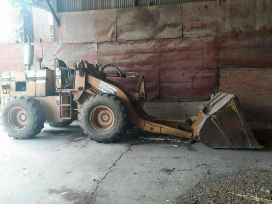 ขายรถตักล้อยาง KOMATSU 510 กับ KOMATSU WA 120 ราคา 550000 กับ 700000