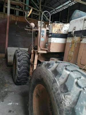 ขายรถตักล้อยาง KOMATSU 510 กับ KOMATSU WA 120 ราคา 550000 กับ 700000