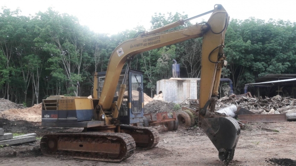 ขายรถแบคโฮ KOMATSU PC60-3 เอกสารอินวอย ราคา 470000 ขายรถแบคโฮ KOMATSU PC60-3 เอกสารอินวอย ราคา 470000