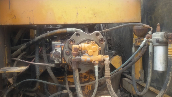 ขายรถแบคโฮ KATO HD700 V2 เอกสารเล่ม ราคา 300000