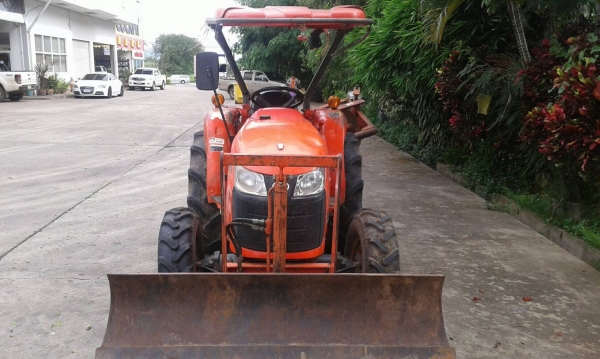 ขายด่วน !! คูโบต้า L3608 36แรง ใบดัน + ผาน 5 ขายด่วน !! คูโบต้า L3608 36แรง ใบดัน + ผาน 5