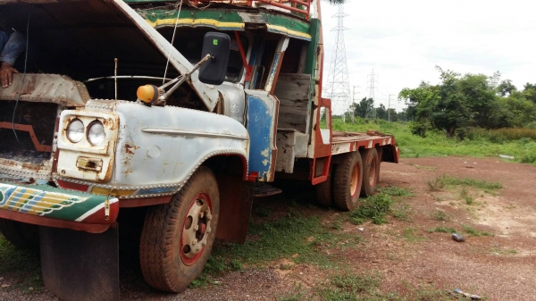 ขายด่วน 10ล้อ ISUZU หน้ายาว เครื่องHO7C สองเพลาหมวกเจ็ก ขึ้น200ได้สบาย พ่วงมาลัยเพาเวอร์ เครื่องเกีย ขายด่วน 10ล้อ ISUZU หน้ายาว เครื่องHO7C สองเพลาหมวกเจ็ก ขึ้น200ได้สบาย พ่วงมาลัยเพาเวอร์ เครื่องเกีย