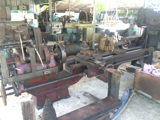 ขายเครื่องกลึงสวิง1เมตรยาว10ฟุตกลึงงานยาว2.5เมตรราคากันเองครับ