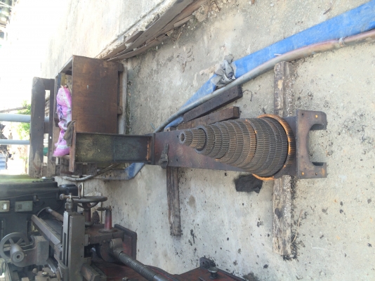 ขายเครื่องกลึงสวิง1เมตรยาว10ฟุตกลึงงานยาว2.5เมตรราคากันเองครับ