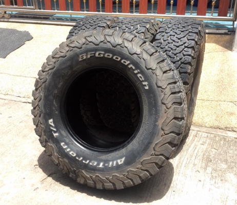 ยางBF All-Terrain Ko2 265/75/16 ถอดขยับไซส์ เพิ่งใส่ลงพื้น3เดือน สภาพใหม่