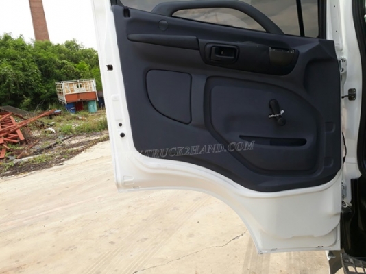 รถ 6 ล้ออีโน่ รุ่น FC4JJPA หัว-แซซซี กระบะยาว 5.50 เมตร 150 แรงม้า