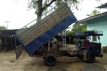 อีแต๋นดั๊มสวยๆพร้อมใช้งาน