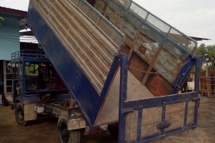 อีแต๋นดั๊มสวยๆพร้อมใช้งาน