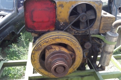 เครื่องสูบนํ้า 2 สูบ 23 แรง พร้อมใช้งาน