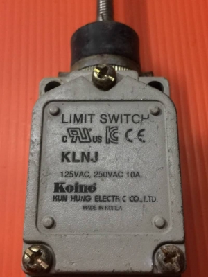 200 บ. ส่งฟรี083-2000058 LINE ID: line832923 LIMIT SWITCH ลิมิตสวิทช์ ยี่ห้อ KOING เป็นแบบก้านสปริงยาวชนโยกได้ตรงๆไม่เสียหาย(มีแค่ 10ตัว) 200 บ. ส่งฟรี083-2000058 LINE ID: line832923 LIMIT SWITCH ลิมิตสวิทช์ ยี่ห้อ KOING เป็นแบบก้านสปริงยาวชนโยกได้ตรงๆไม่เสียหาย(มีแค่ 10ตัว)