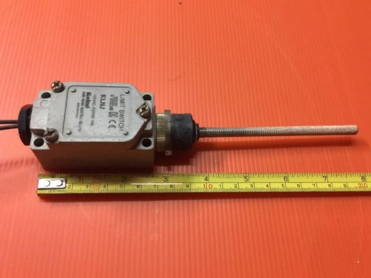 200 บ. ส่งฟรี083-2000058 LINE ID: line832923 LIMIT SWITCH ลิมิตสวิทช์ ยี่ห้อ KOING เป็นแบบก้านสปริงยาวชนโยกได้ตรงๆไม่เสียหาย(มีแค่ 10ตัว) 200 บ. ส่งฟรี083-2000058 LINE ID: line832923 LIMIT SWITCH ลิมิตสวิทช์ ยี่ห้อ KOING เป็นแบบก้านสปริงยาวชนโยกได้ตรงๆไม่เสียหาย(มีแค่ 10ตัว)