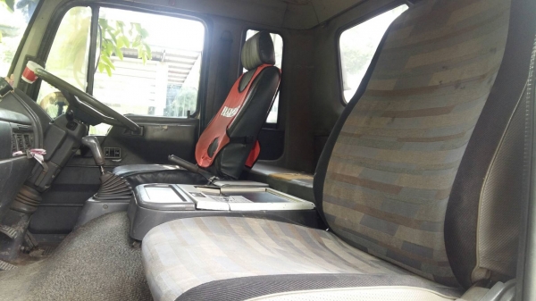 สิบล้อ ฮีโน่ FL3H195เพาเดียว ติดเฮียบ 5ตัน ช่วงยาว 7.20ม.รถห้าง สภาพดีหัวบางเดิมใช้งานประจำ เล่มทะเบียนพร้อมโอน