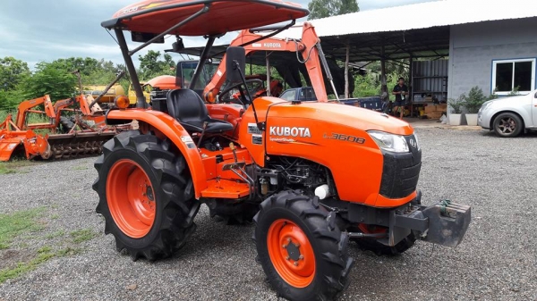 ขายคูโบต้าl3608DT (ตัวเปล่า) สวยเดิมๆ ใช้งานน้อย 615 ช.ม เล่มทะเบียนพร้อมโทร 0872016577 ขายคูโบต้าl3608DT (ตัวเปล่า) สวยเดิมๆ ใช้งานน้อย 615 ช.ม เล่มทะเบียนพร้อมโทร 0872016577