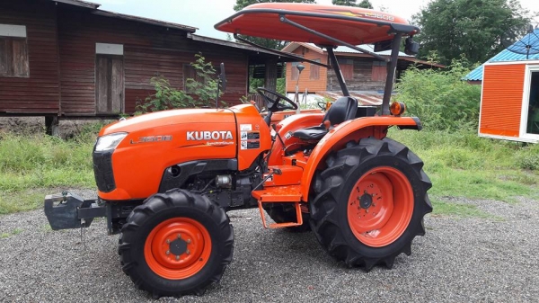 ขายคูโบต้าl3608DT (ตัวเปล่า) สวยเดิมๆ ใช้งานน้อย 615 ช.ม เล่มทะเบียนพร้อมโทร 0872016577