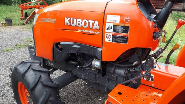 ขายคูโบต้าl3608DT (ตัวเปล่า) สวยเดิมๆ ใช้งานน้อย 615 ช.ม เล่มทะเบียนพร้อมโทร 0872016577 ขายคูโบต้าl3608DT (ตัวเปล่า) สวยเดิมๆ ใช้งานน้อย 615 ช.ม เล่มทะเบียนพร้อมโทร 0872016577