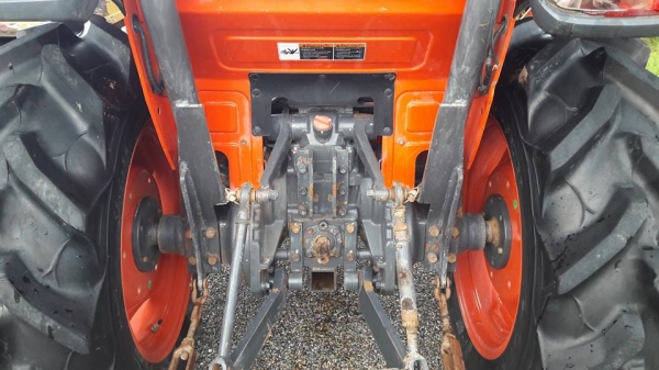 ขายคูโบต้าl3608DT (ตัวเปล่า) สวยเดิมๆ ใช้งานน้อย 615 ช.ม เล่มทะเบียนพร้อมโทร 0872016577 ขายคูโบต้าl3608DT (ตัวเปล่า) สวยเดิมๆ ใช้งานน้อย 615 ช.ม เล่มทะเบียนพร้อมโทร 0872016577