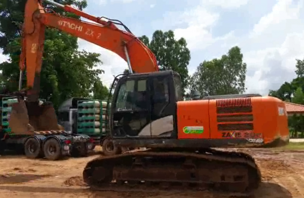 ขาย 1,585,000 HITACHI ZX 200-5 G ทำงาน 21,xxx ชม. เครื่องดี ปั้มแรง โช่หนา เอวแน่น เอกสารเล่มทะเบียน รถอยู่ จ.สุรินทร์ 090-772-3710 090-772-3708 ขาย 1,585,000 HITACHI ZX 200-5 G ทำงาน 21,xxx ชม. เครื่องดี ปั้มแรง โช่หนา เอวแน่น เอกสารเล่มทะเบียน รถอยู่ จ.สุรินทร์ 090-772-3710 090-772-3708