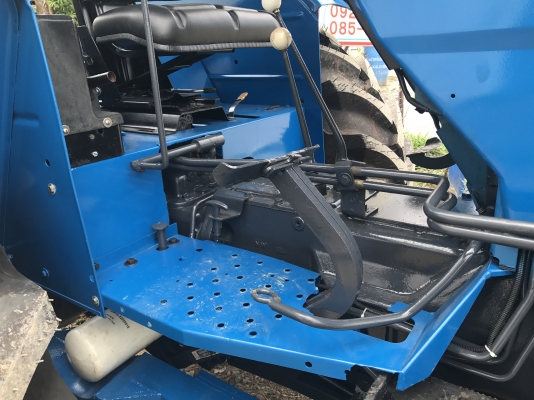 ขาย6640(4x4) คานหน้านิวฮอนแลนปี96มีดันหน้าหางสามไคเฮงหลีเล่มทะเบียนรถพร้อมใช้ติดต่อ0895302182 ขาย6640(4x4) คานหน้านิวฮอนแลนปี96มีดันหน้าหางสามไคเฮงหลีเล่มทะเบียนรถพร้อมใช้ติดต่อ0895302182