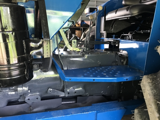 ขาย6640(4x4) คานหน้านิวฮอนแลนปี96มีดันหน้าหางสามไคเฮงหลีเล่มทะเบียนรถพร้อมใช้ติดต่อ0895302182 ขาย6640(4x4) คานหน้านิวฮอนแลนปี96มีดันหน้าหางสามไคเฮงหลีเล่มทะเบียนรถพร้อมใช้ติดต่อ0895302182