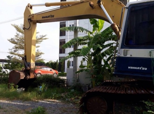 ขาย!! &gt;&gt;&gt; Komatsu Pc200 รุ่น 5 พร้อมใช้งาน &lt;&lt;&lt; เบอร์ติดต่อ 098-7155789