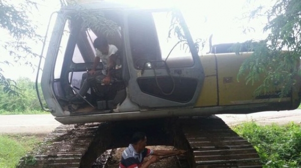 ขาย!! >>> Sumitomo Sh200 รุ่น 1A <<< เบอร์ติดต่อ 098-7155789