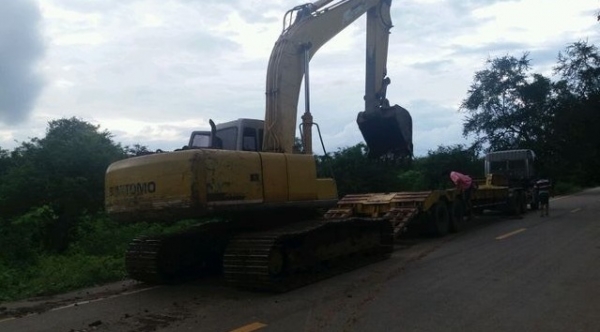 ขาย!! >>> Sumitomo Sh200 รุ่น 1A <<< เบอร์ติดต่อ 098-7155789