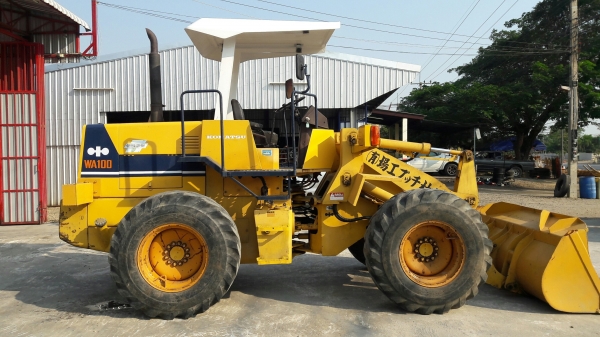 รถตัก Komatsu WA100 เก่าญี่ปุ่นแท้