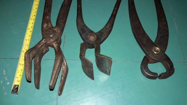 ขายชุดคีม3ด้ามงานเก่าโบราณขนาดใหญ่เหล็กดีมีน้ำหนัก