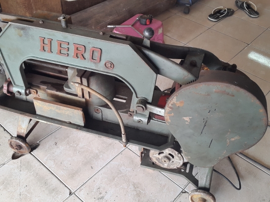 แท่นเลื่อย HERO 14 นิ้ว สวยๆ พร้อมใช้งาน ด่วนๆๆๆ 9,500 แท่นเลื่อย HERO 14 นิ้ว สวยๆ พร้อมใช้งาน ด่วนๆๆๆ 9,500